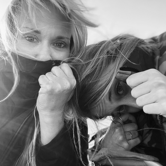 Meet your Posher, Tennille - Picture 1 of 1